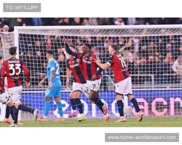 意甲罗马外线冲击连续制造犯规,场上气氛迅速升温