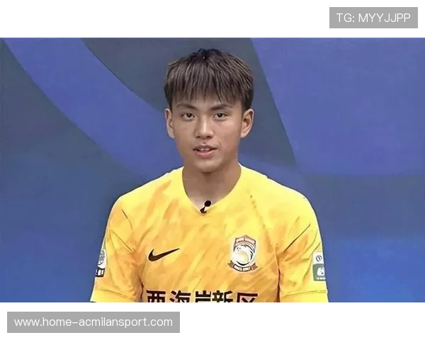 李昊指挥后防保持站位