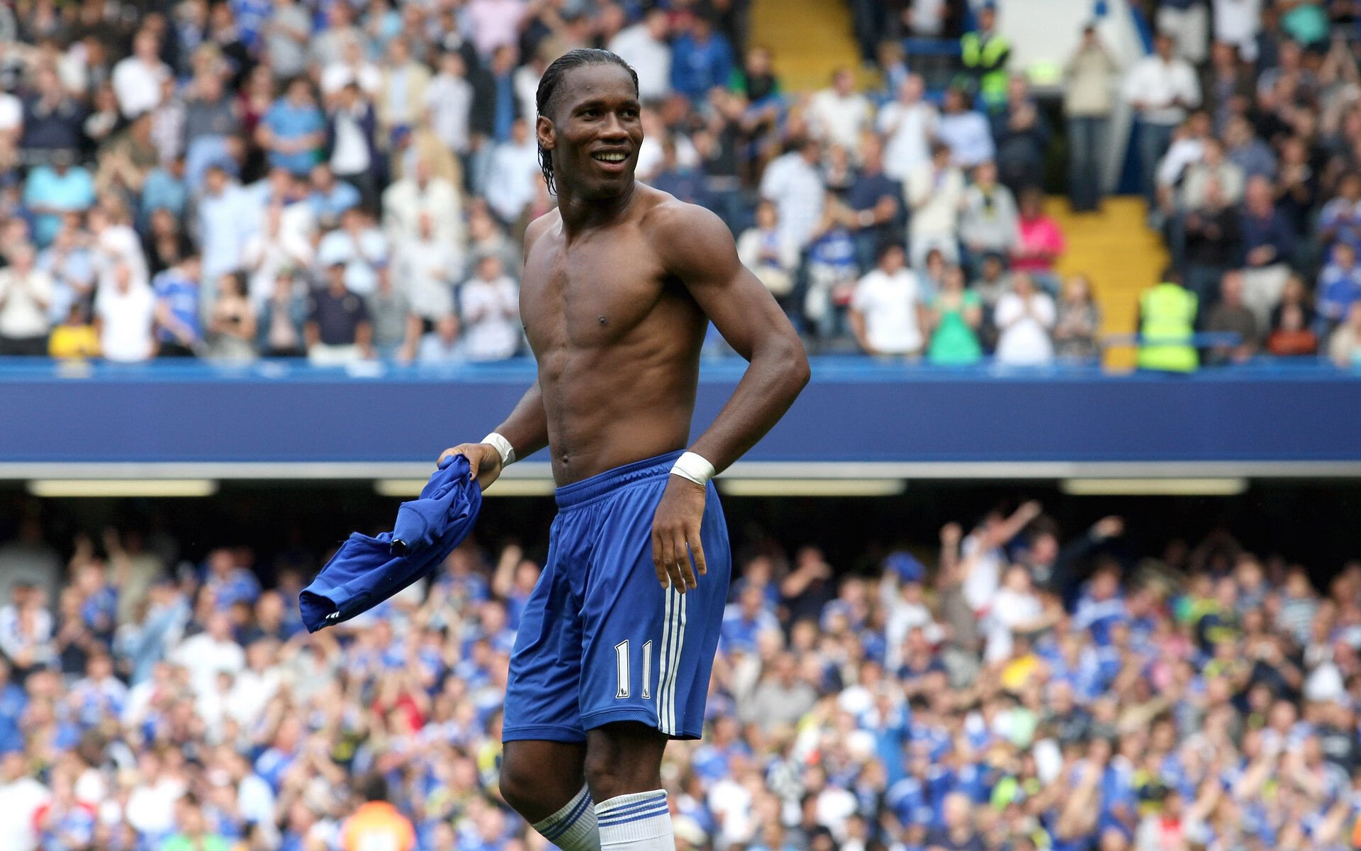 主教练首次带队打德比比赛前特别强调心理准备的重要性,球王德比