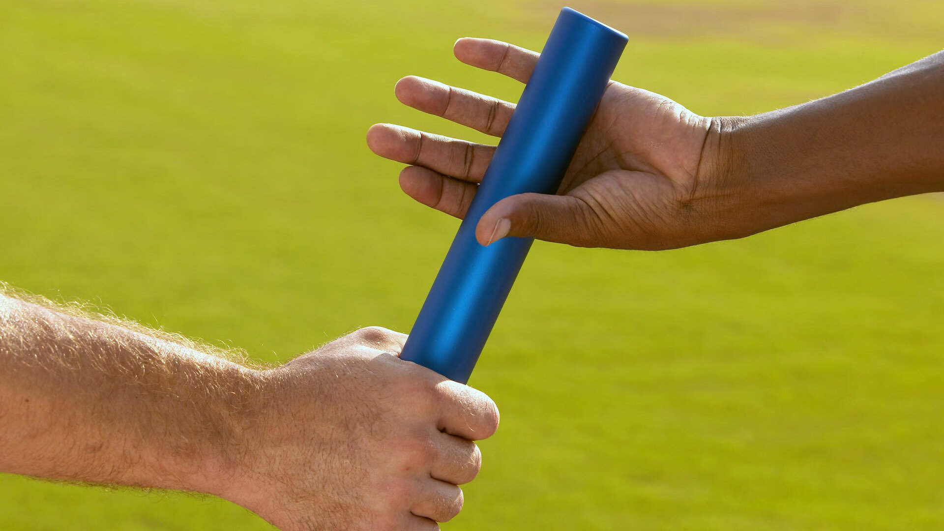 朱婷生日当天收到球迷手绘海报，朱婷生平